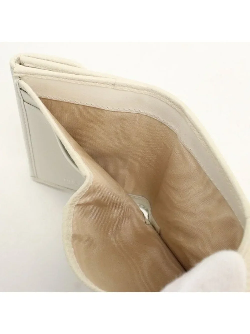 Prada Vitello Daino Leather Trifold Wallet Calfskin